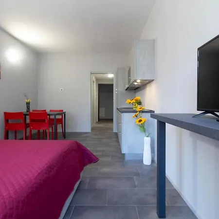 Apartment Girasole - Affitti Brevi Italia Lecco